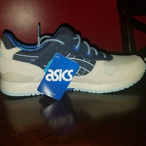 Men's sneakers size 13 ASICS